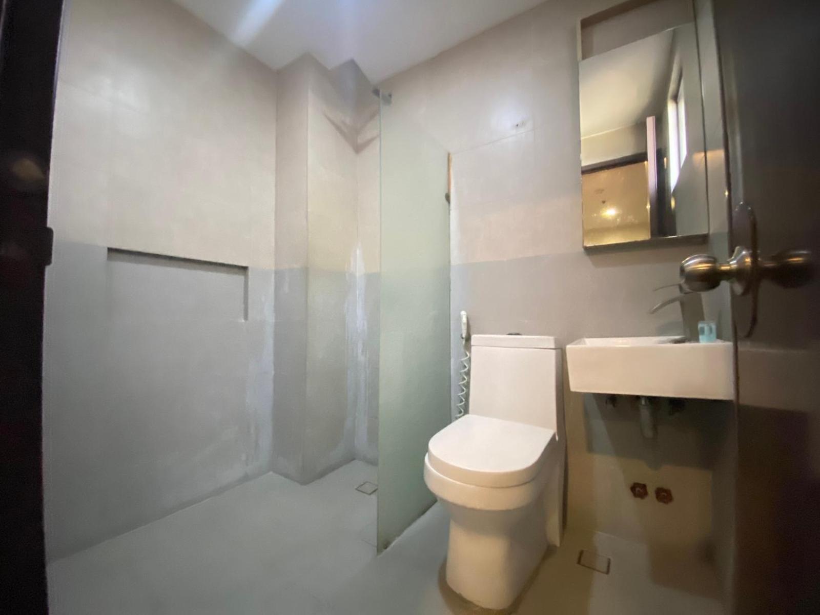 Mc Hotel Novaliches Caloocan Kültér fotó